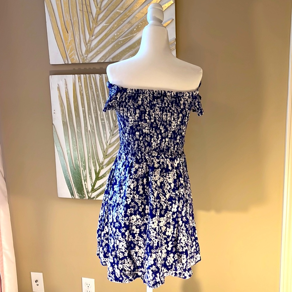 Express Blue and White Floral Off the Shoulder Dress - Picture 2 of 9